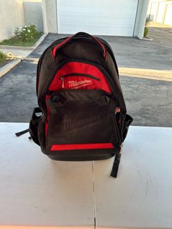 Milwaukee Jobsite Tool Backpack – Hard Molded Base – Excellent Condition