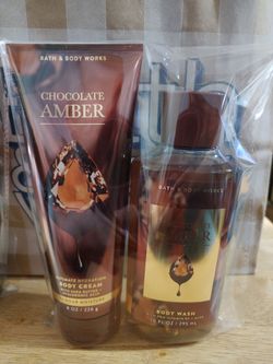 Bath & Body Works chocolate amber two-piece set $18