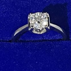 Moissanite Ring size 7 Wedding, Engagment 