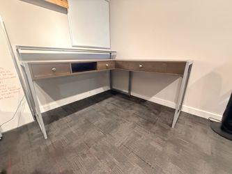 L shaped desk