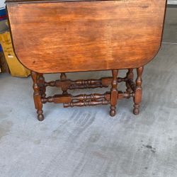 Antique Drop Leaf Table $35