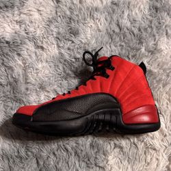 Jordan 12 Reverse Flu Game 