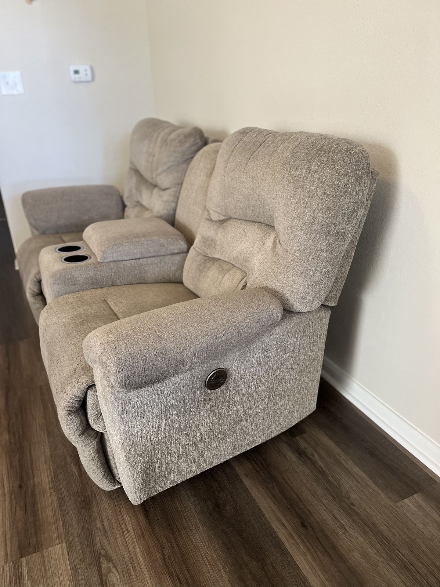 Power Space Saver Console Reclining Loveseat