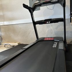 Sole F63 Treadmill