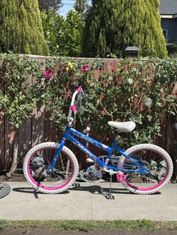 20 INCH GIRLS BIKE