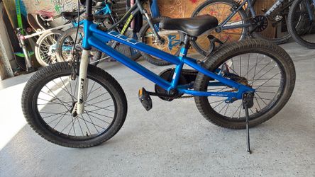 16” Royal Baby freestyle bike