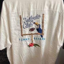 Tommy Bahama’s Silk Button Up Shirt XL