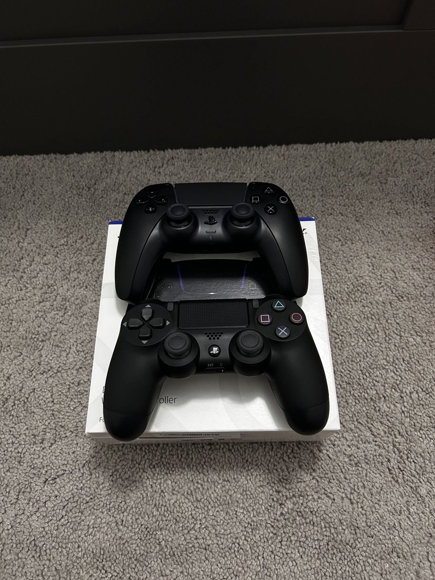 ps5 and ps4 controller