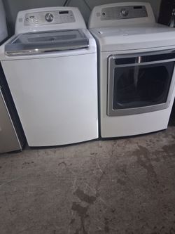 Kenmore Top Load Washer Extra Large Capacity And Gas Dryer Fully Functional