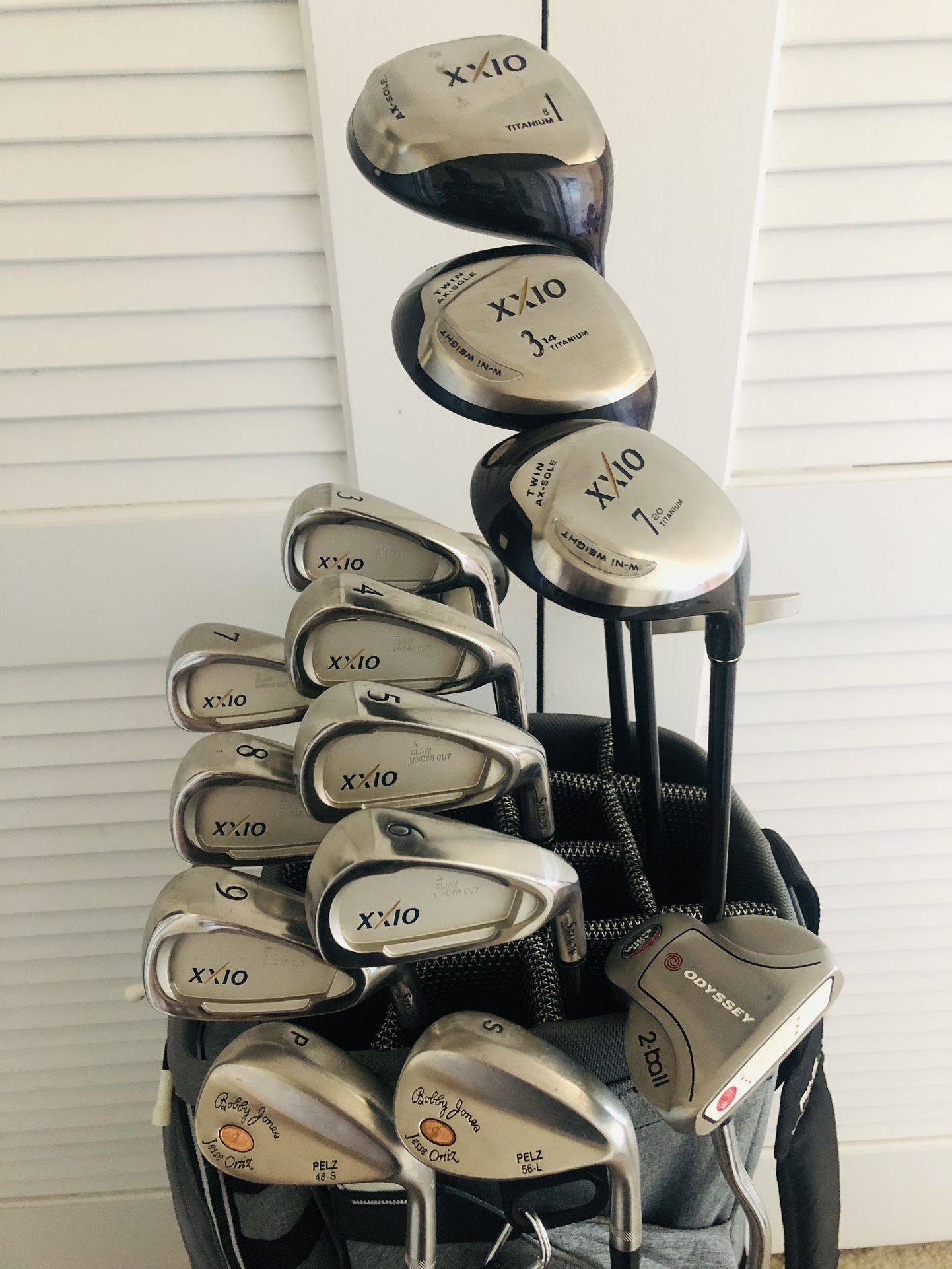 XXIO Golf Set Irons 3-9i with PW, SW with XXIO Driver