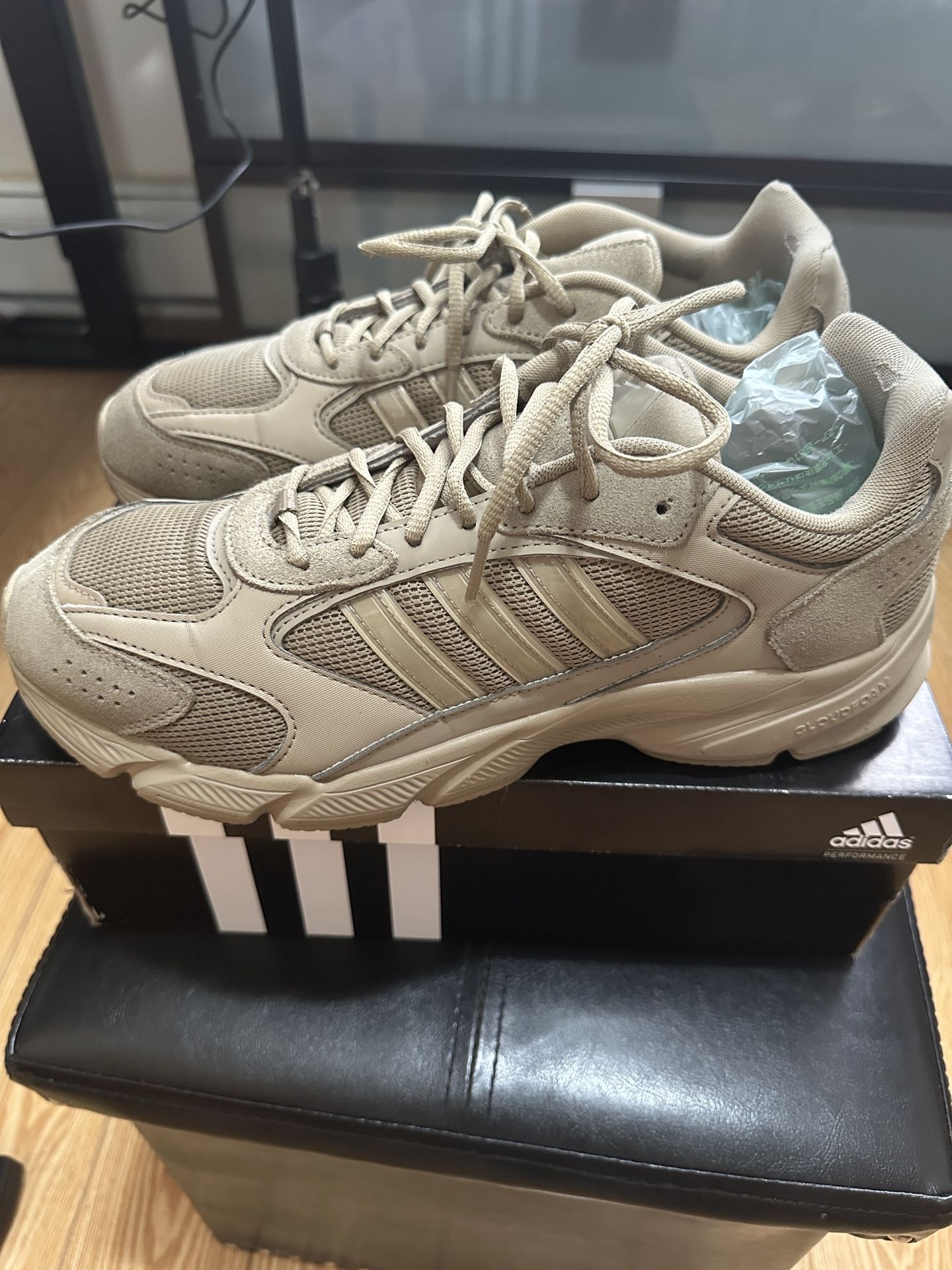 Adidas Men’s Sneakers Size 11