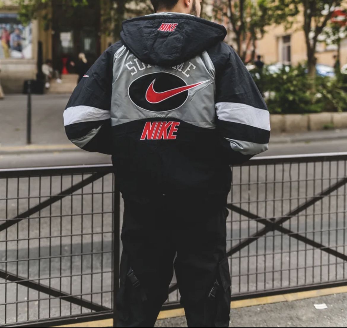 Nike supreme hooded jacket 2025 Nike supreme hooded jacket 2025
