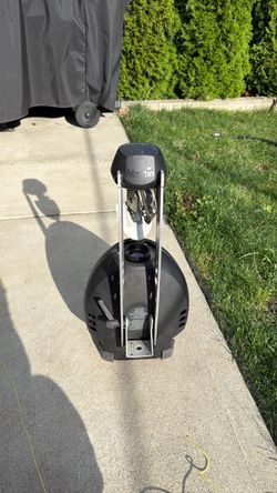 2 Martin MX-4 Dj Lights (only one cord)