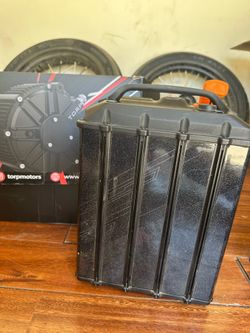 74v 55ah Ultra Bee Battery