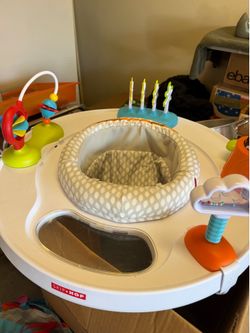 Skip Hop Activity center