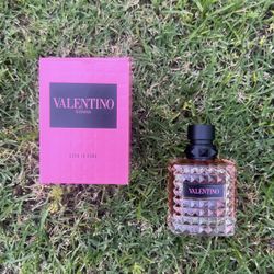 Valentino Donna Brands New 