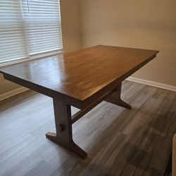 6 Seater Dining Table For Sale!! (No Chairs) Need To Sell ASAP!!!! SERIOUS INQUIRIES ONLY!!!