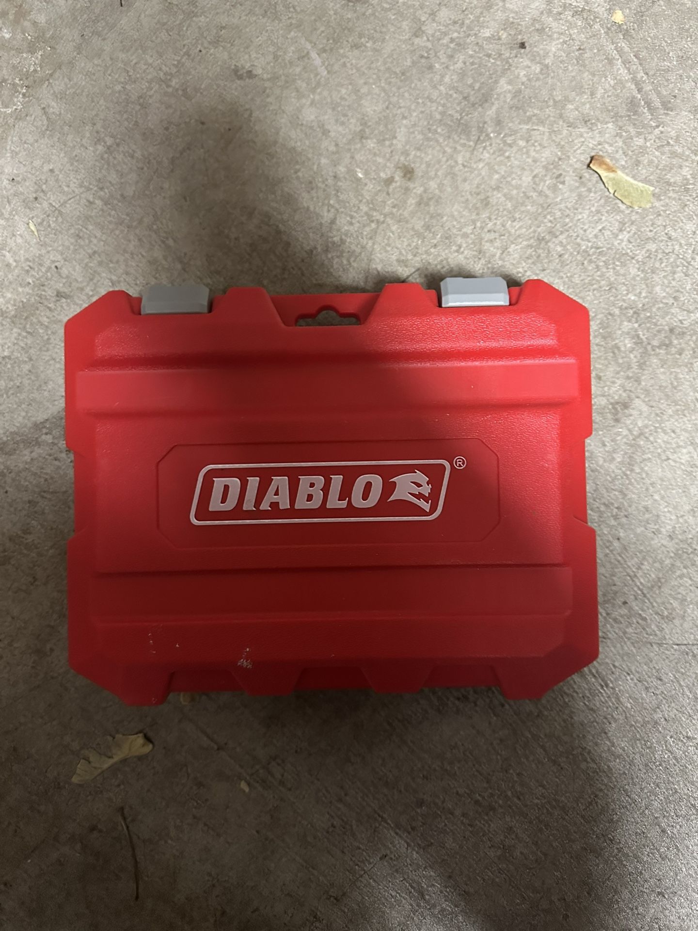 Diablo 8 Piece Bi Metal Hole Saw Kit 