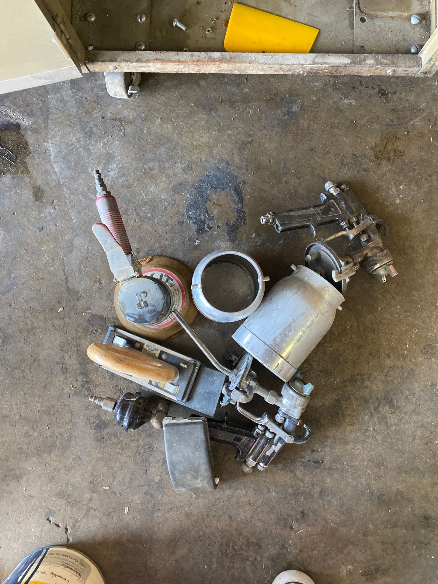 auto body tools and sand paper