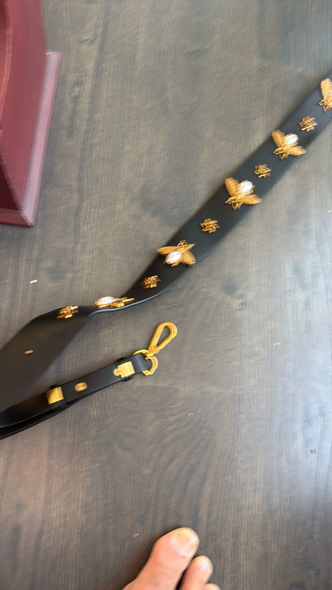 Bee Pocket Book Strap