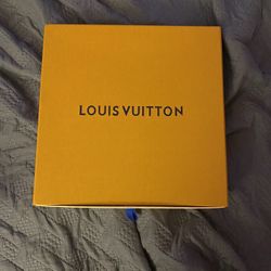 LOUIS VUITTON BEANIE