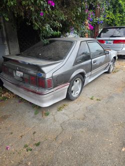 1991 Ford Mustang