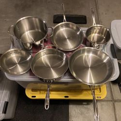 Calphalon Pots and Pans Set
