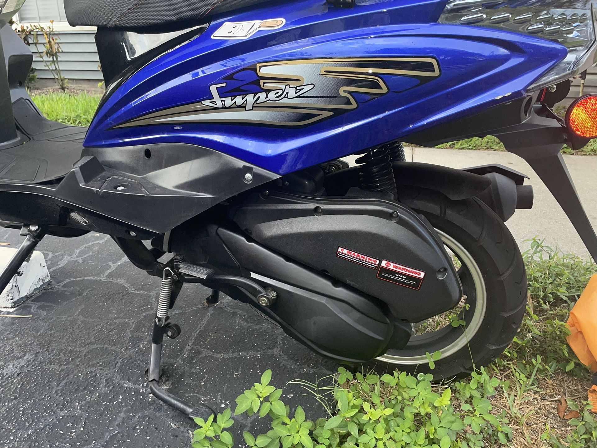 Moped 200 cc 2022
