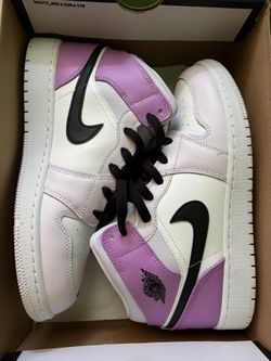 Air Jordan 1 Mid