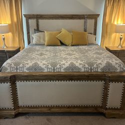 Canyon City Bed & End Tables