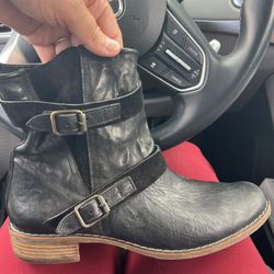 PAUL GREEN Black Leather/Suede Boots Size 9 1/2