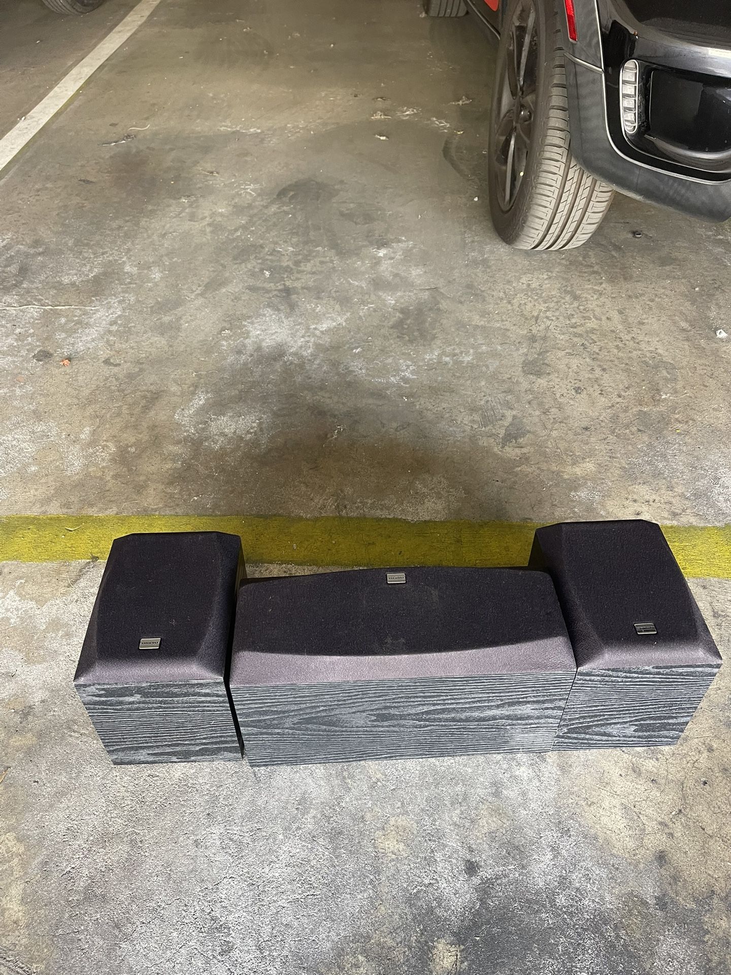 Onkyo Speakers Set