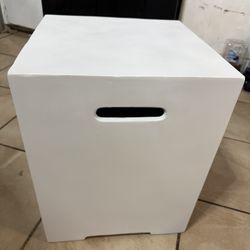 FammyLoft Propane Tank Cover Table for Fire Pits, 20 LB Concrete Propane Tank Holder with Side Handles, Outdoor Tank Storage Side Table for Patio, Gas