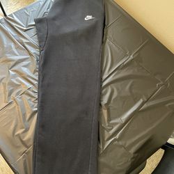 Men Nike sweatpants (size Large)