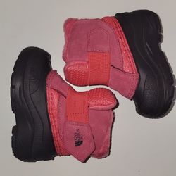 4c North Face Snow Boots $30