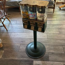 Candy Dispensing Machine 