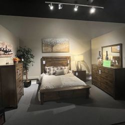 Brown 4PC King Bedroom Set