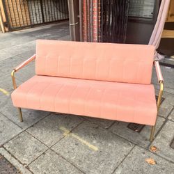 Meduim Pink Couch (velvet)