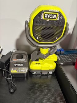 ONE+ 18V Cordless VERSE Clamp Speaker Battery and charger