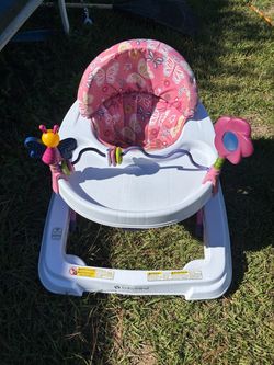 Baby trend walker