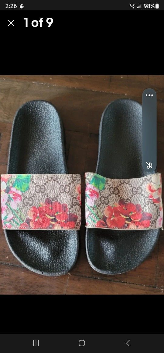 Women's Gucci Floral Sandals Size 10 $100 Pickup In Oakdale 