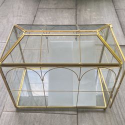 Gold Trim Gift Box 