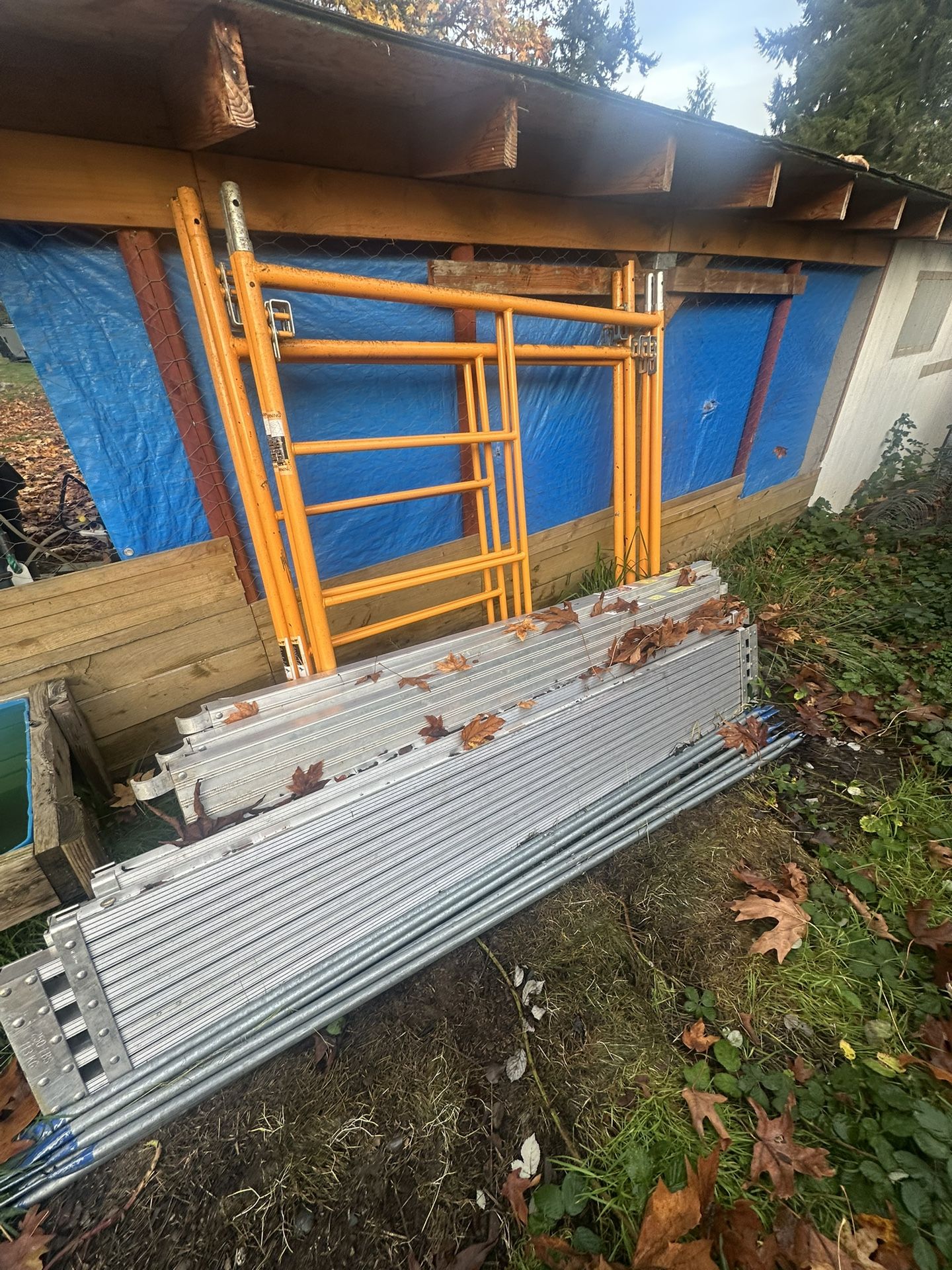 2 Sets Of Scaffolds for Sale in Home, WA - OfferUp