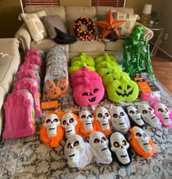 Brand new Halloween decor-$100 for all-price is firm. Higley and ray.