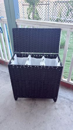 New!laundry hamper 3/1 measurements(H26L25W 13)