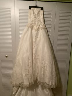 Off White Wedding/Quince Dress
