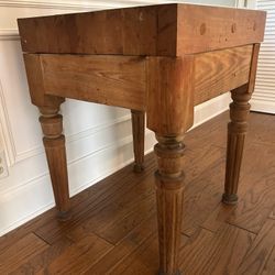 Vintage Solid Wood Kitchen Island Chopping Block, Detailed Legs, RARE!