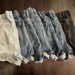 8 Pairs Of Old Navy/Banana Republic Shorts size 10/12