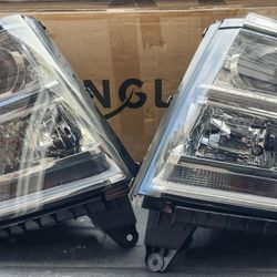 2015 - 2017 Chevy Tahoe Headlights 