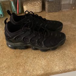 Nike Vapormaxes 